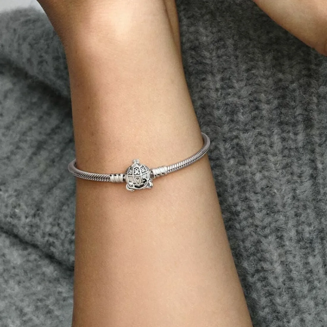 Bracelet Cendrillon Fermoir Carrosse Citrouille Disney x Pandora
