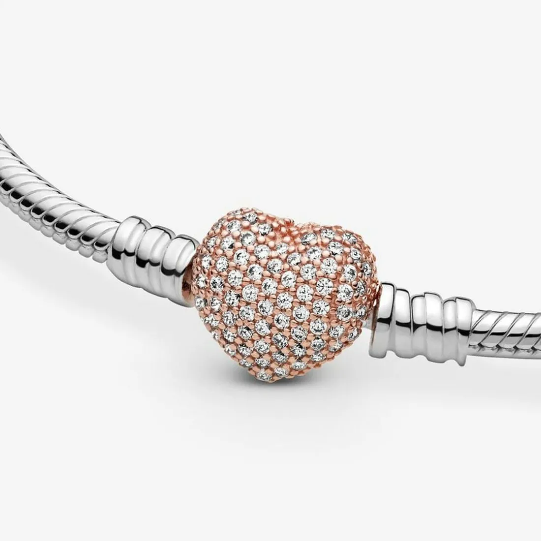 Bracelet Maille Serpent Fermoir Cœur Pavé Pandora Moments