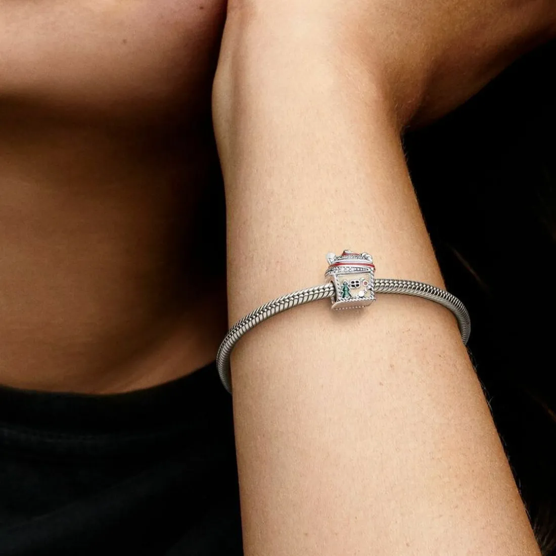 Charm Femme Maison en Pain d'Épices Pandora Moments