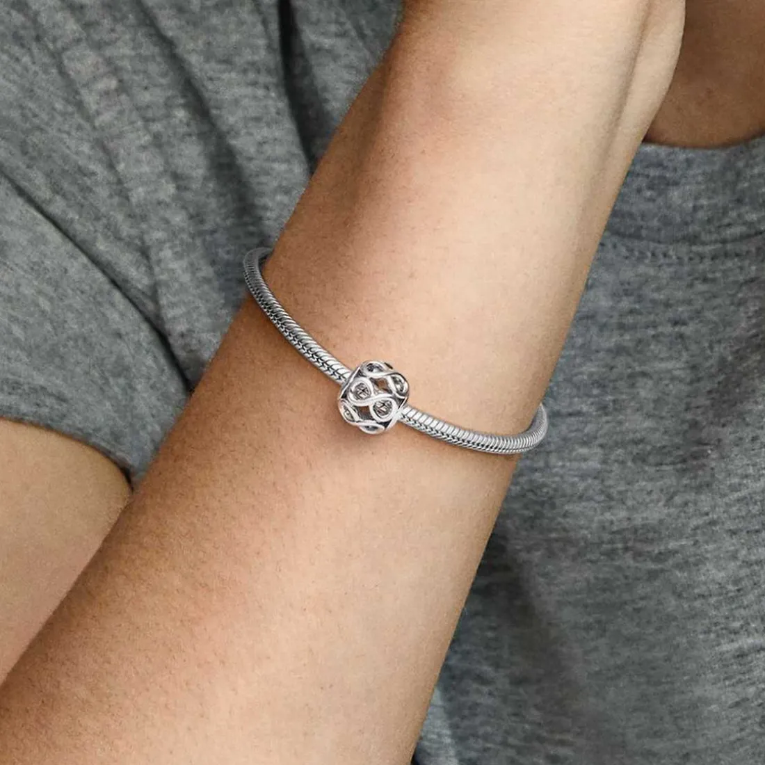 Charm Pandora Moments Infini Ajouré