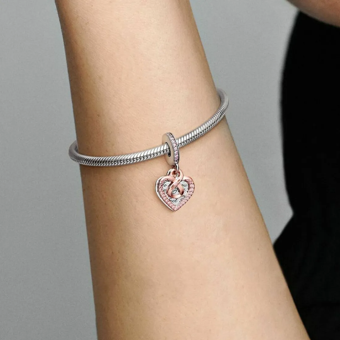 Charm pandora Moments - Pendant Double Cœur de l’Infini Bimatière
