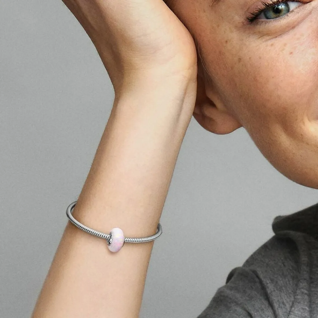 Charm Rose Opalescent