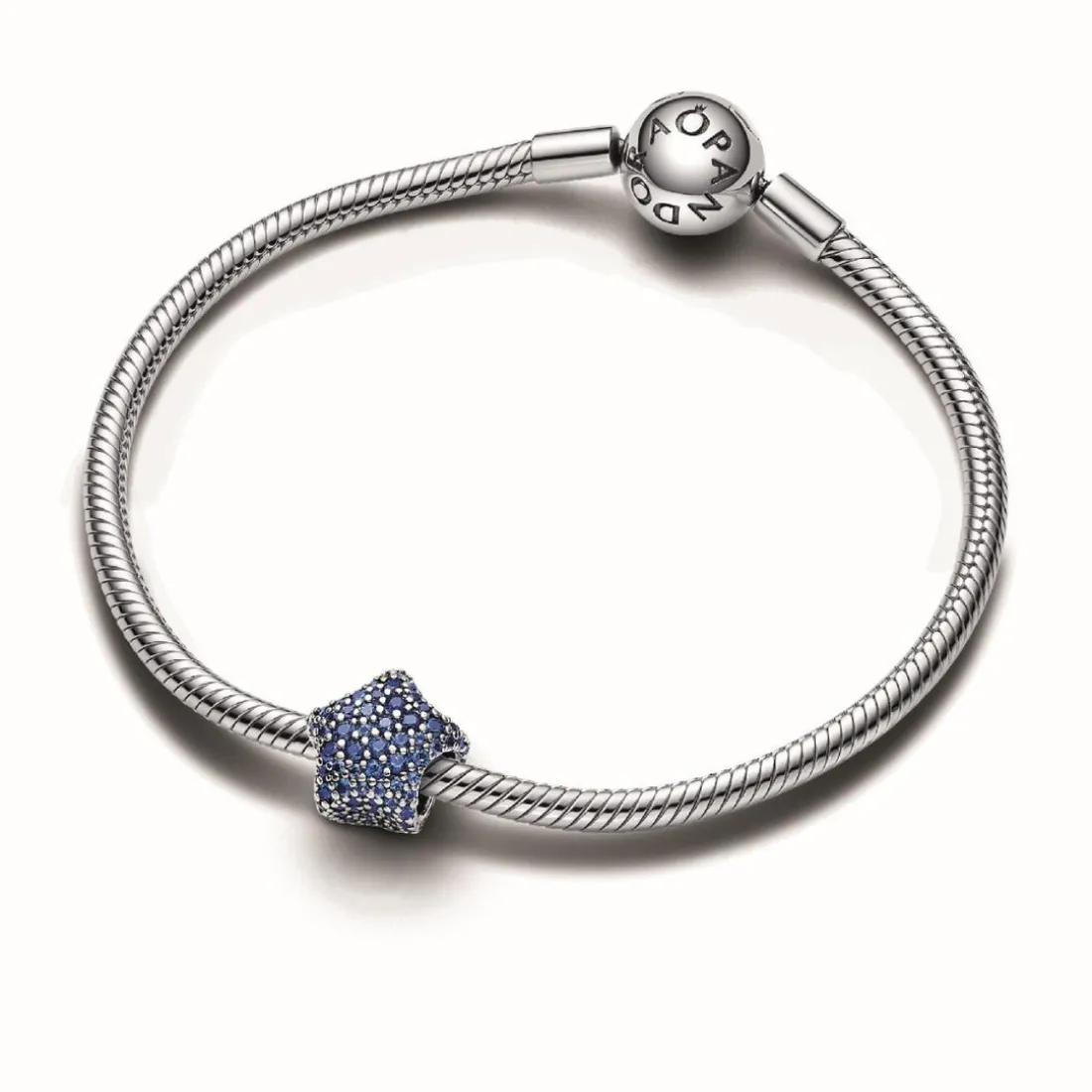 Charm Étoile Pavée Audacieuse