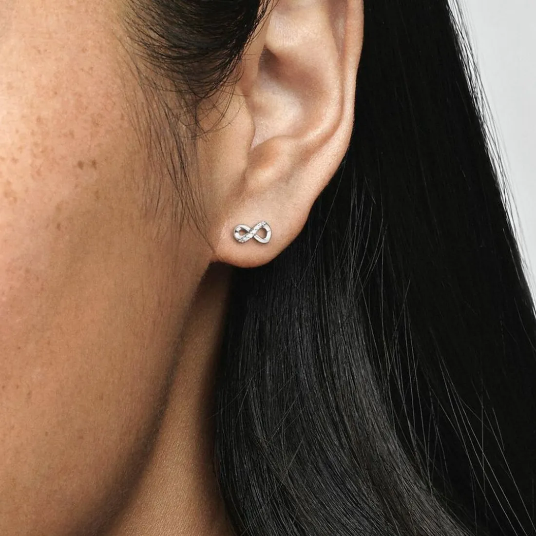 Clous d'Oreilles Infini Fête des mères