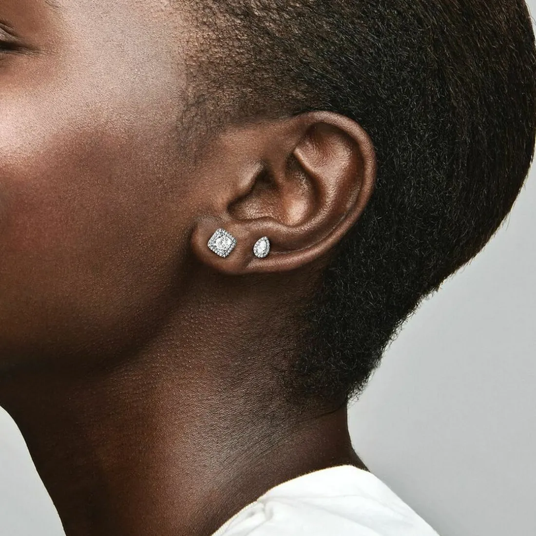 Clous d'Oreilles Pandora Signature Halo Scintillant Carrés