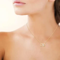 Collier femme pendentif oz plaqué or Maison de la Bijouterie UW404645